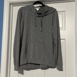 Weatherproof Vintage large black and white checkered lightweight hoodie